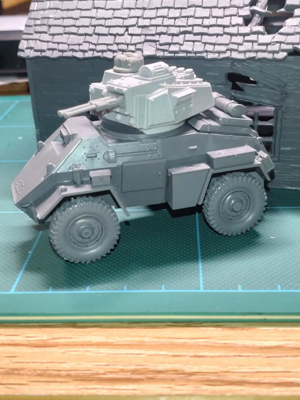 Bolt Action Konflikt'47 Humber Mk VII blindé 1 figurine reconnaissance