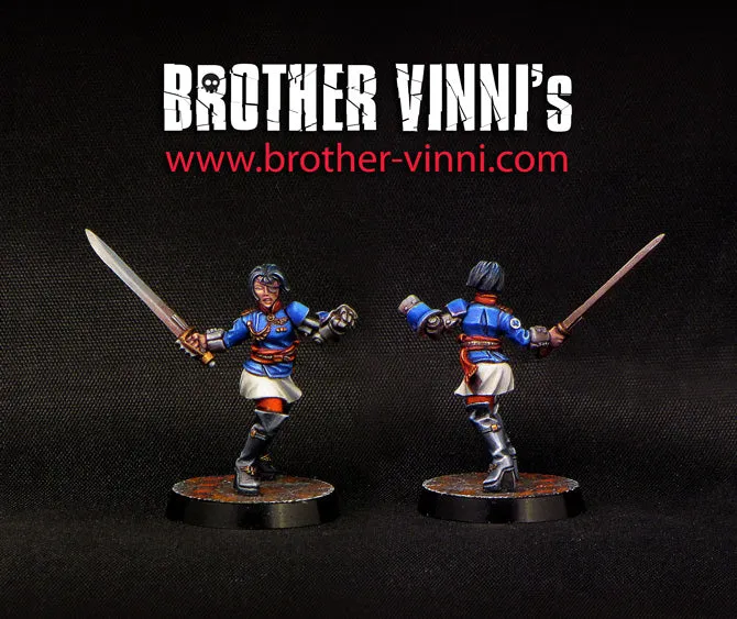 Brother Vinni Female Fleet Officer Miniature figurine résine 28 mm