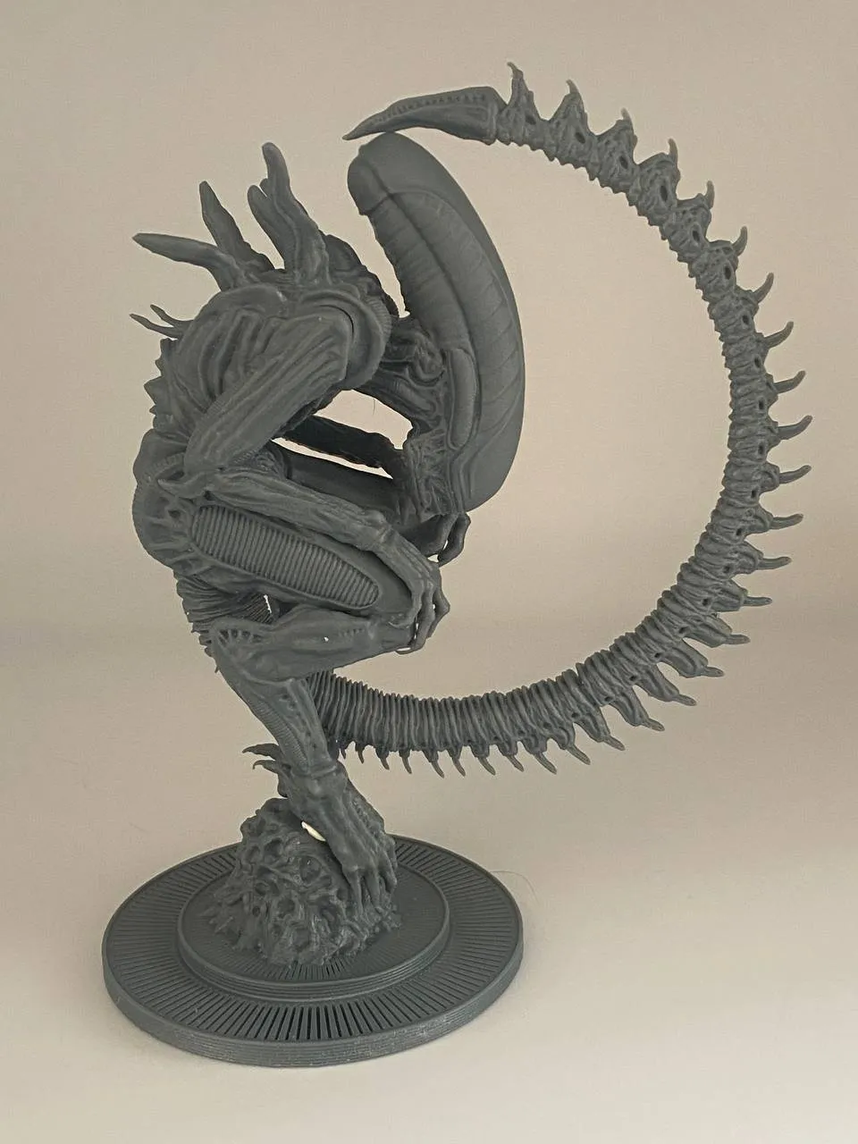 Epic Forge Créature Xénomorphe figurine alien à peindre