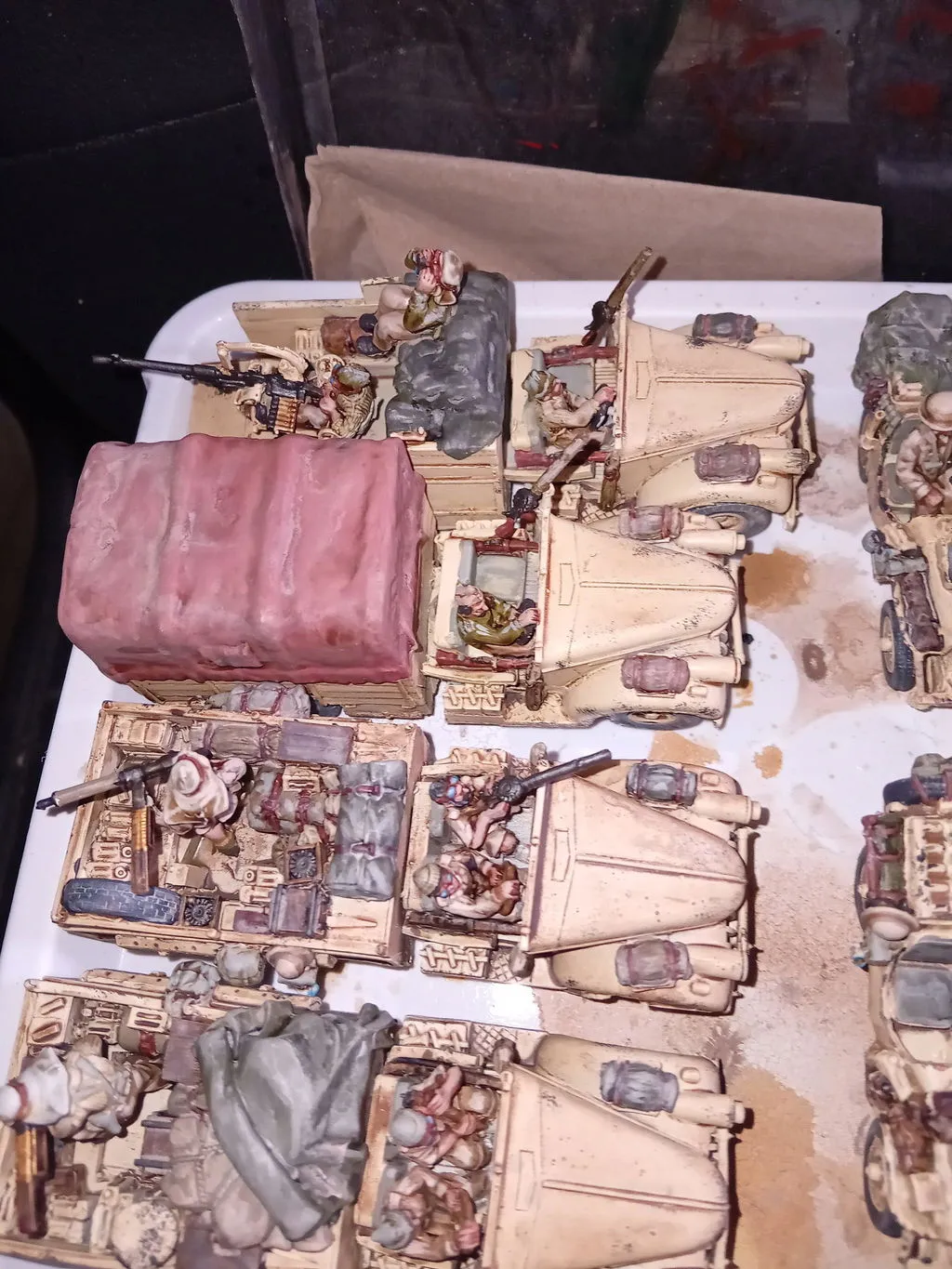 Bolt Action LRDG Chevrolet Field Ambulance ambulance 1 véhicule résine métal
