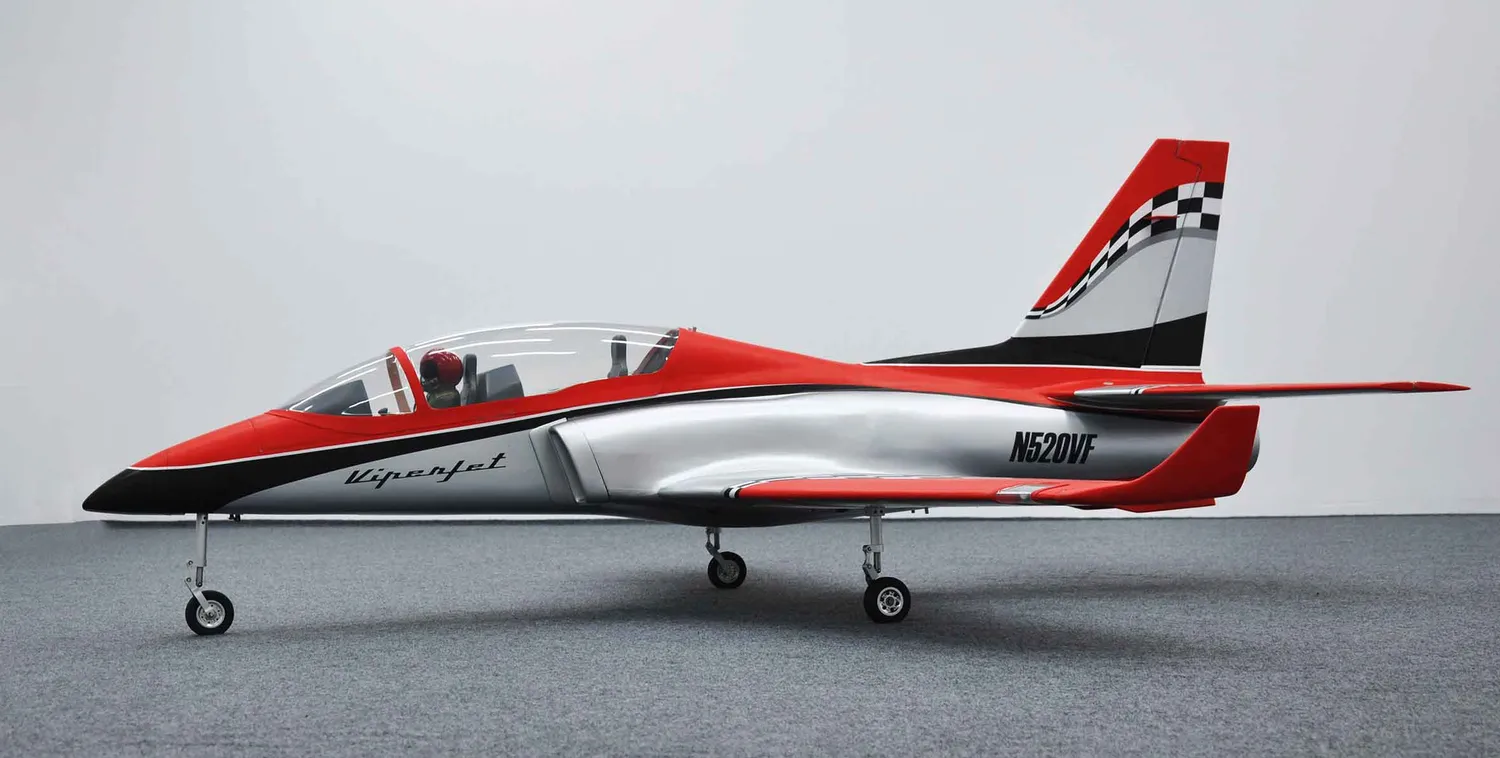 Black Horse Model BH205-SR VIPER JET MKII SILVER RED jet EDF électrique