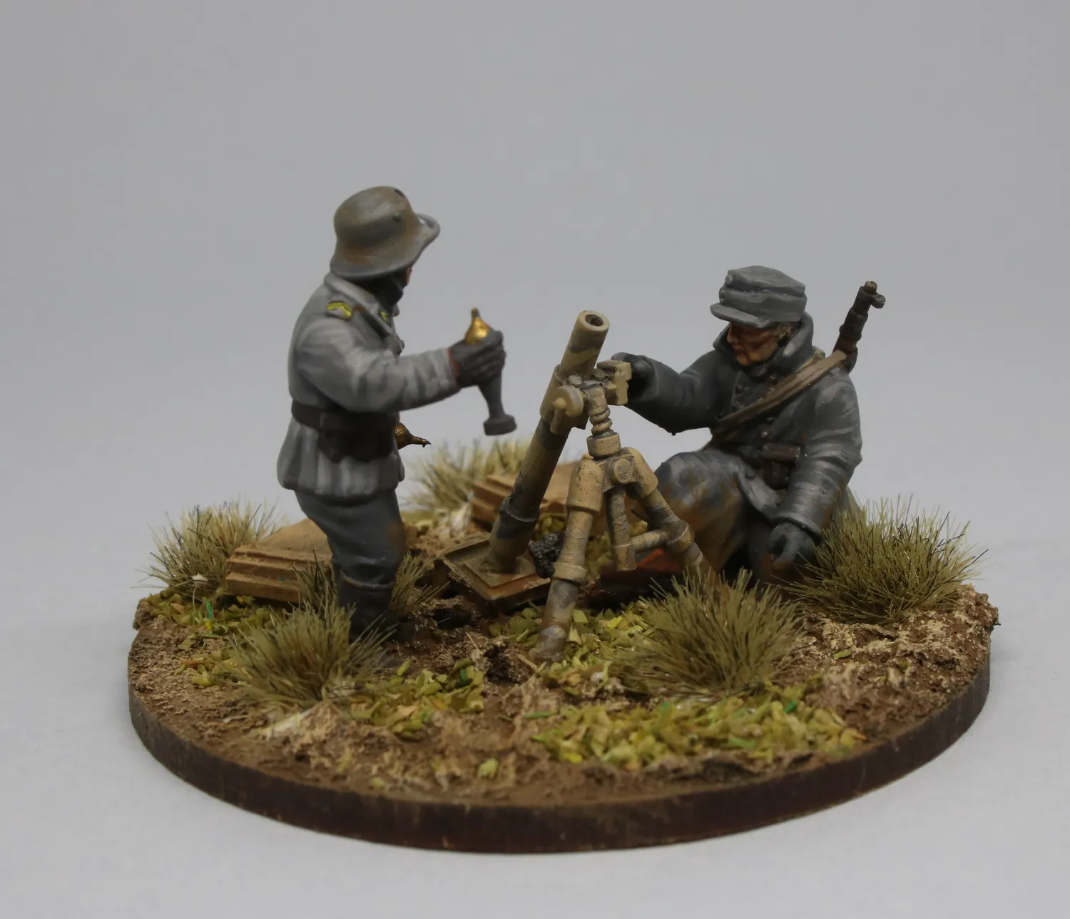 Armes collectives et supports finlandais figurines résine 28mm