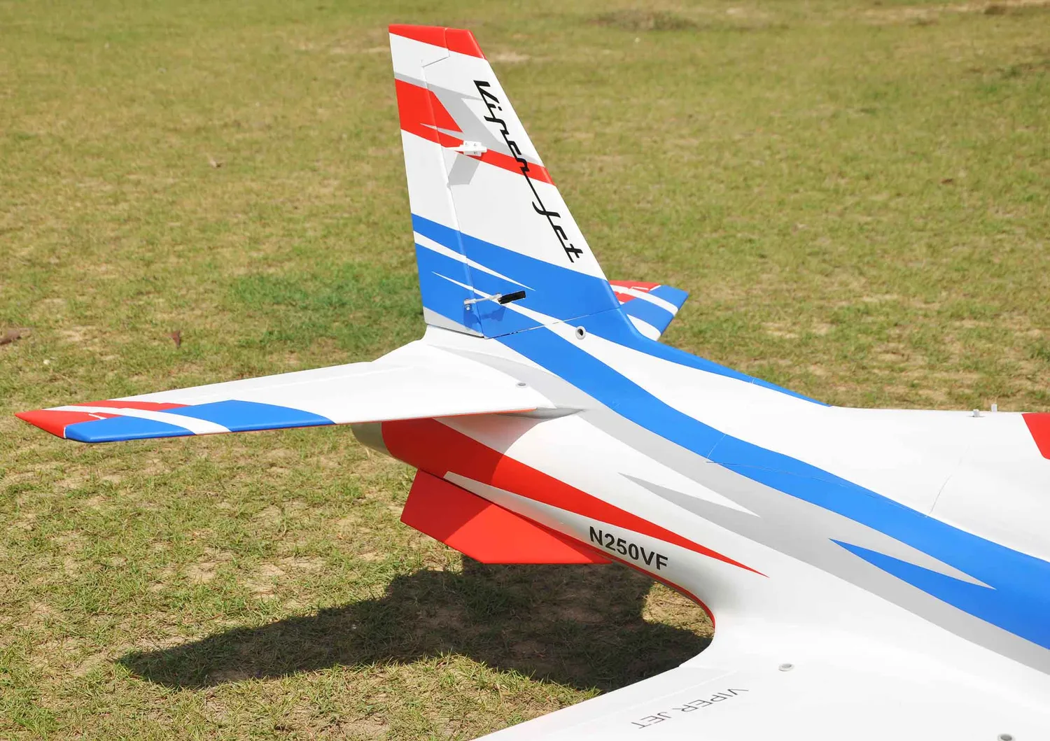Black Horse Model BH191 Viper Jet avion RC turbine