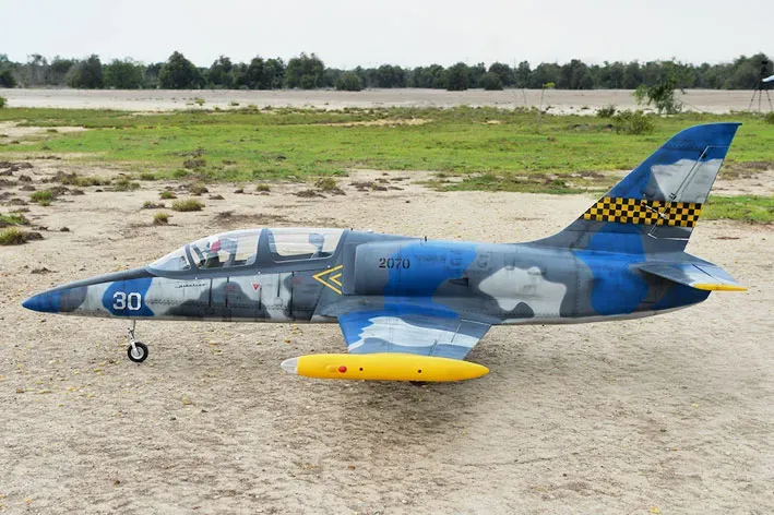 Black Horse Model BH183 L-39 Albatros jet RC 1720mm