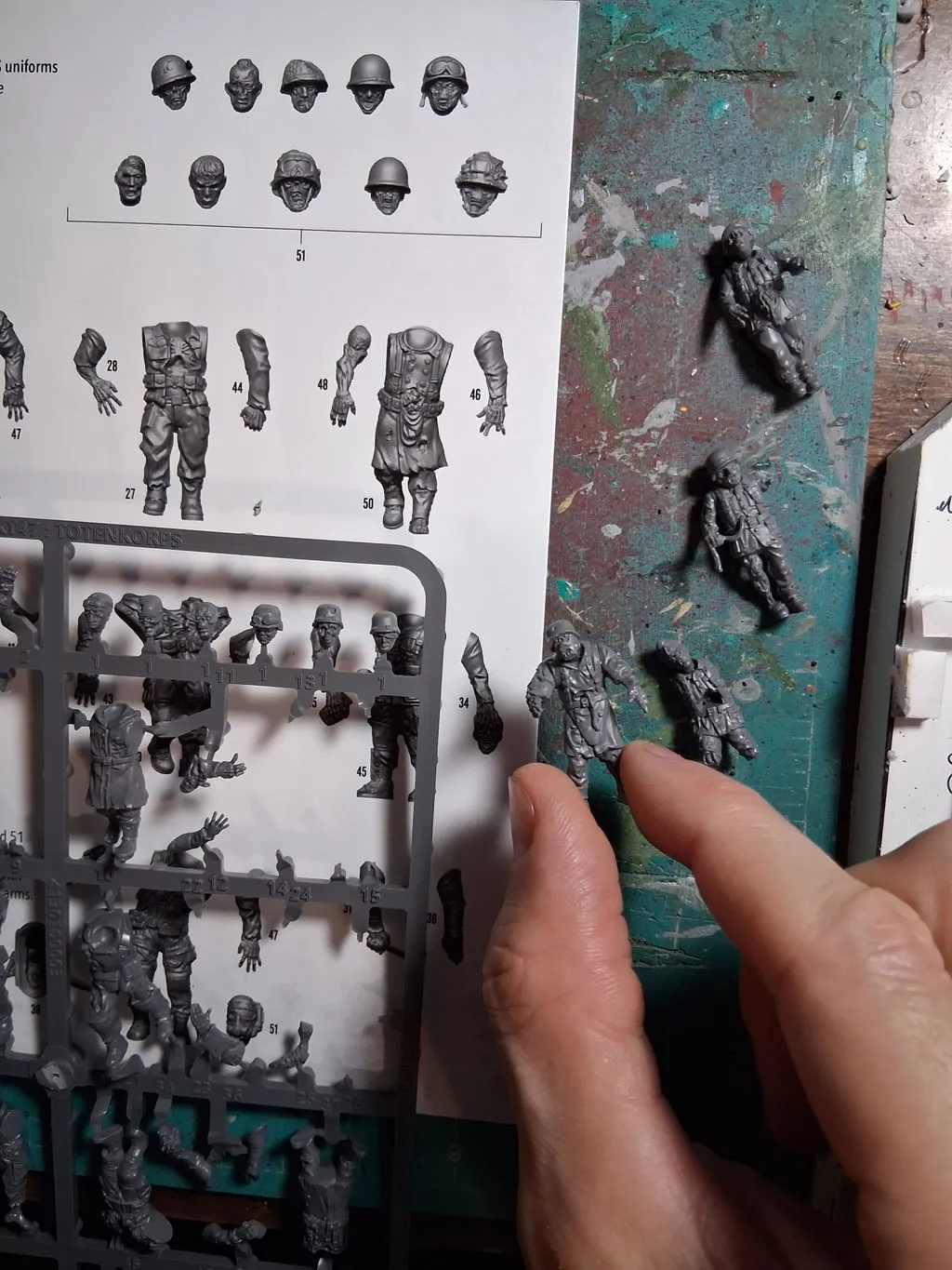 Bolt Action Konflikt 47 Totenkorps Horde figurines 30 plastique