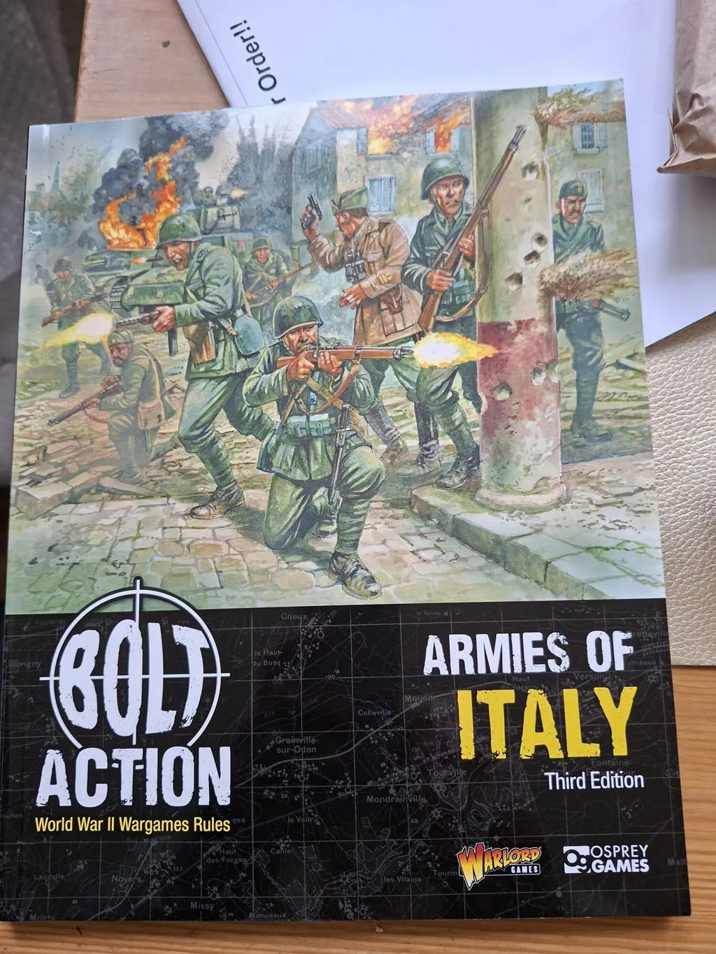 Bolt Action Armies of Italy livre d'armée + figurine Desert