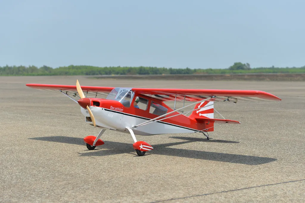 Black Horse Model BH150 Super Decathlon avion RC 2450mm essence